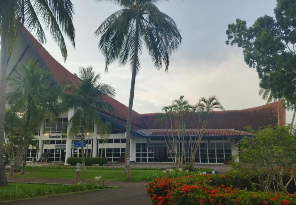 Bandar bentan telani